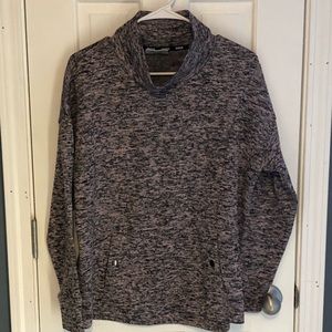 Funnel neck pullover